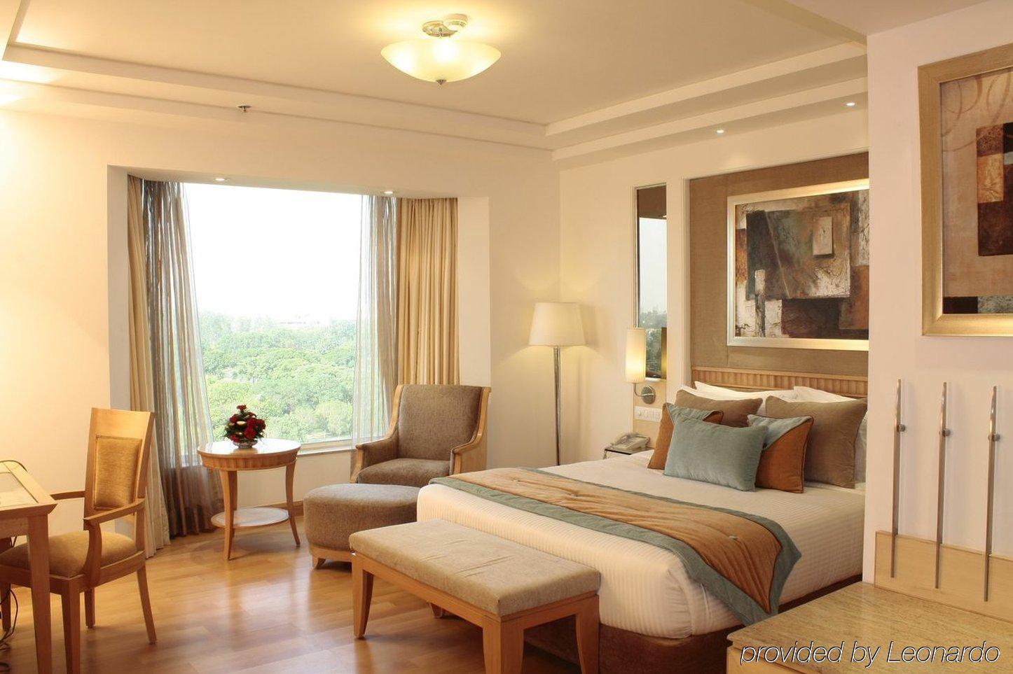 Vista Park Otel Gurgaon Dış mekan fotoğraf